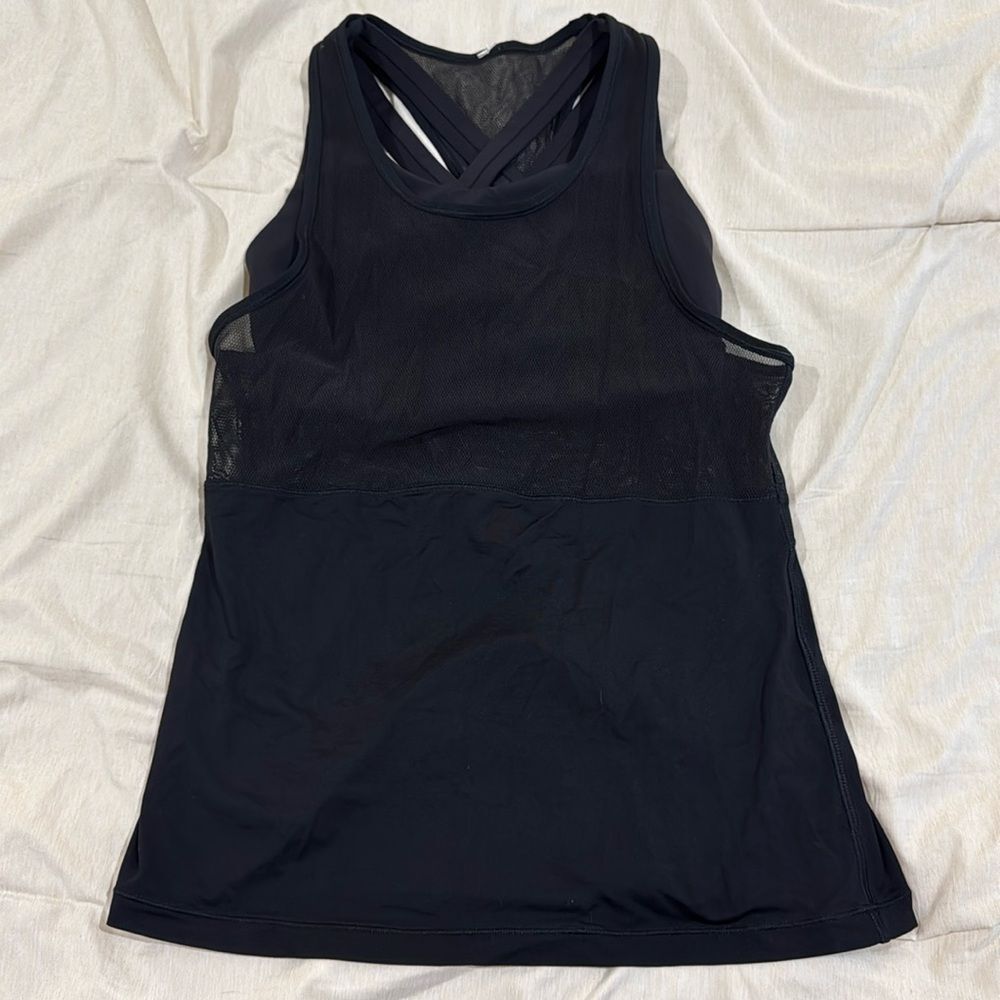 Lululemon Fast as Light 2‑in‑1 Racerback Tank • Black • Size 4 • Built‑In Shorty